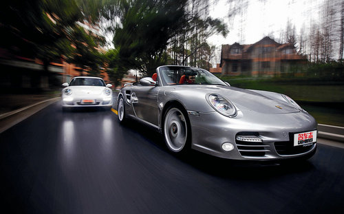 速度哲学 911 Turbo对比试驾Carrera S