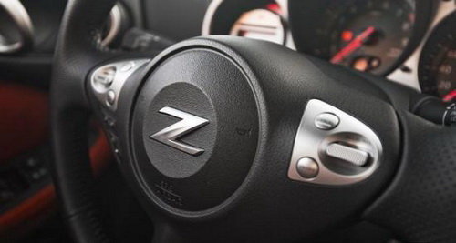 王牌操控 试驾2011款日产370Z Touring