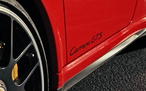 闷骚客 试驾保时捷911 Carrera GTS