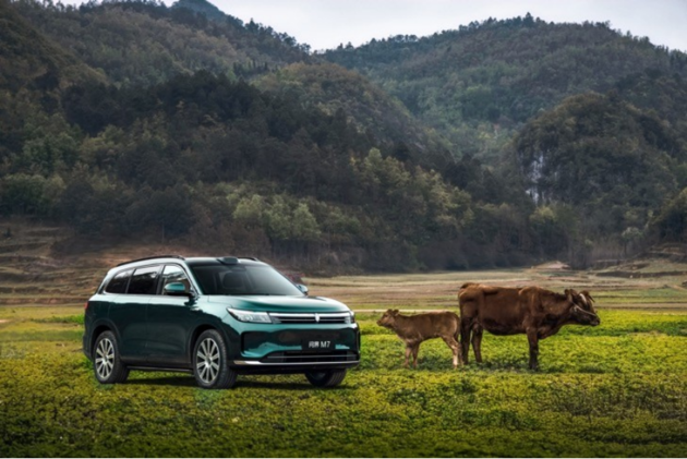 五一假期购车优选，问界新M7用实力定义“全能家庭SUV”