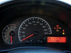 靠谱儿家用车8万起 日产阳光VS荣威350