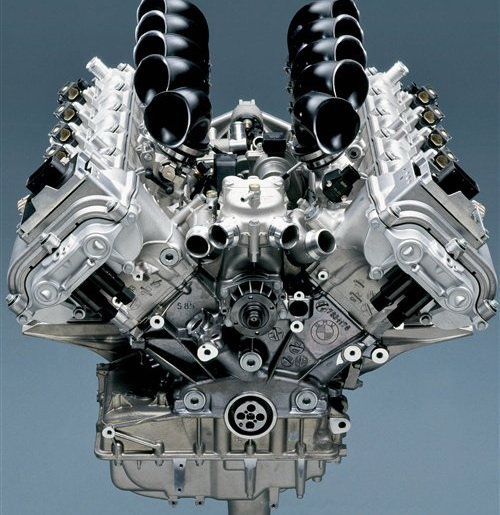 源自F1的设计灵感 剖析宝马V10发动机