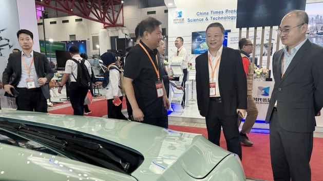 江铃新能源出海战略再下一城 右舵车型ELIGHT亮相印尼