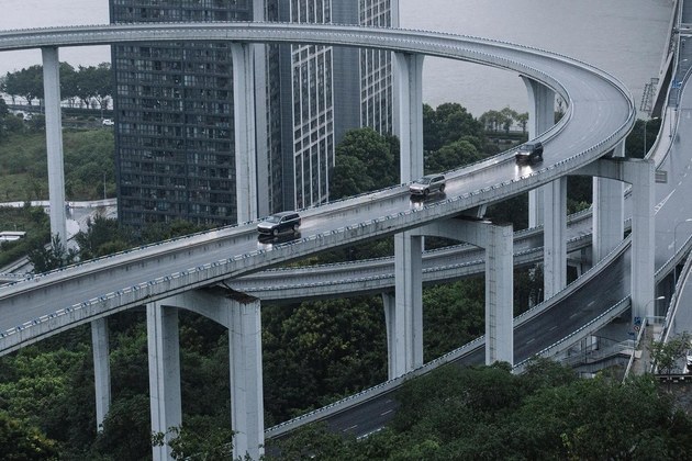 传祺向往 S9 开始预售 华为智驾加持在重庆开着超丝滑