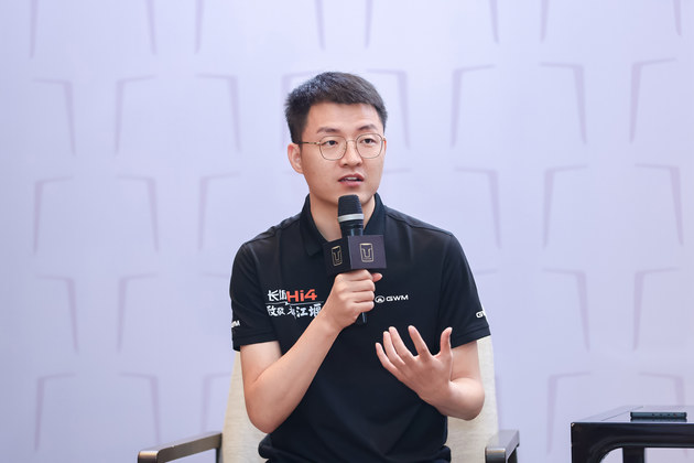 2025成都国际车展：坦克专访：开启越野新时代