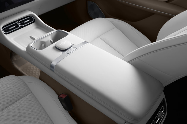 天枢智能正式发布 长安启源A06全球首秀