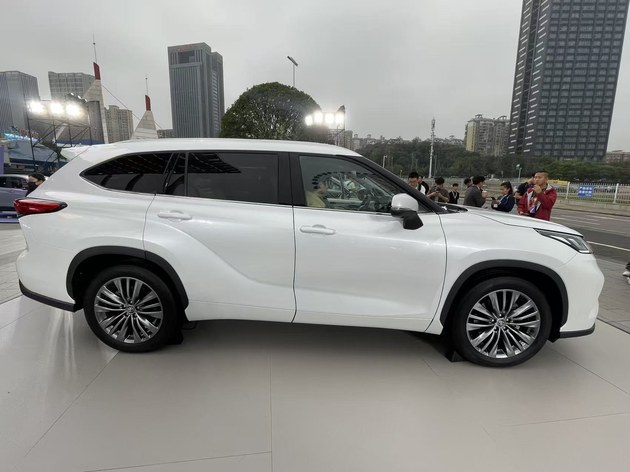 入门即超配 广汽丰田四车齐发为油车用户普惠平权