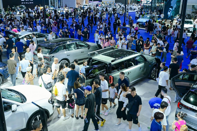 福特双车重磅登陆深圳国际车展，引燃消费市场新需求