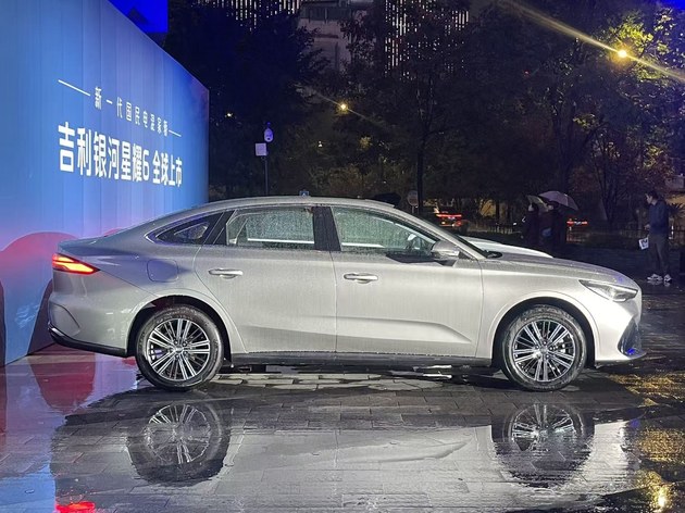 国民电混家轿再迎强敌 银河星耀6限时售价6.88万起