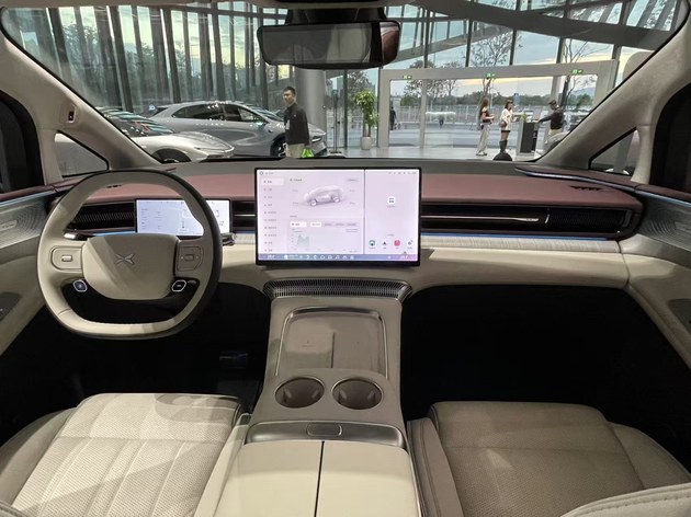 1602km续航破局新能源MPV市场 小鹏X9增程版预售35万起