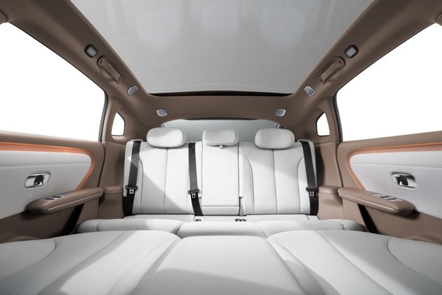 售10.99-14.99万元 长安启源A06正式上市