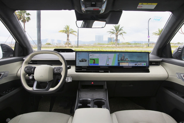 整体均衡 还有意想不到的小心思 试驾北京现代羿欧