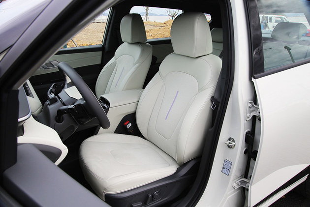 整体均衡 还有意想不到的小心思 试驾北京现代羿欧