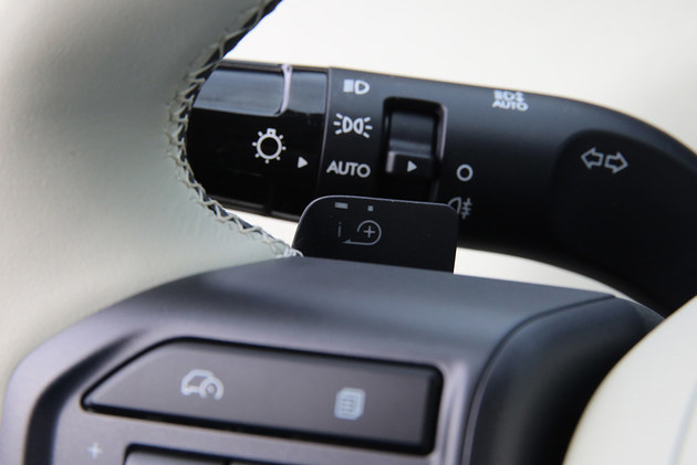 整体均衡 还有意想不到的小心思 试驾北京现代羿欧