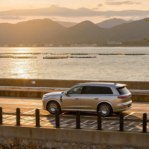 这才是豪华旗舰SUV该有的样子—试驾岚图泰山