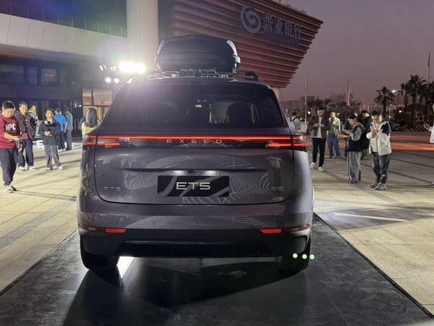 猎鹰700+征程6P芯片 星途ET5超级置换价13.49万起