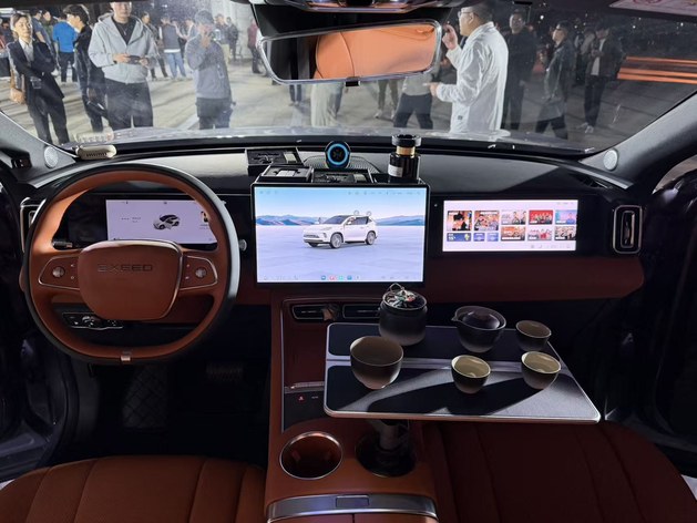 猎鹰700+征程6P芯片 星途ET5超级置换价13.49万起