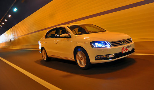中流砥柱！测试一汽大众新迈腾1.8TSI