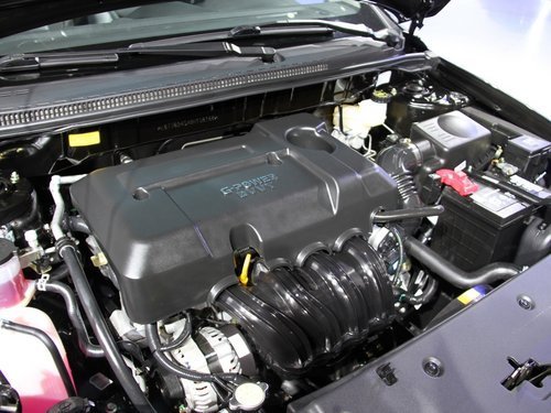 新增1.5L车型 2012款帝豪EC7车展实拍