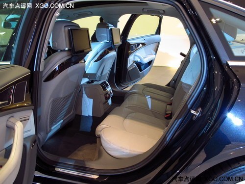 新一代奥迪A6L