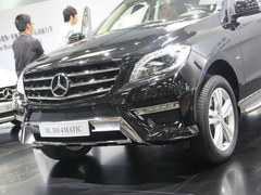 2012成都车展 奔驰ML 300车型售79.9万