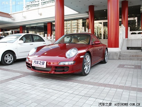  保时捷 ９１１ Carrera S AT