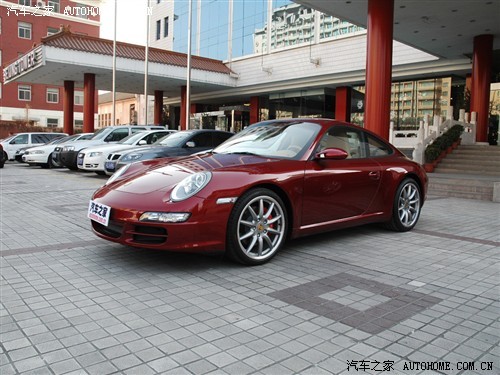 保时捷 ９１１ Carrera S AT